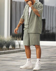 Elegantes Sommeroutfit mit fließendem Schnitt und weichem Material – Ideal für warme Tage 3