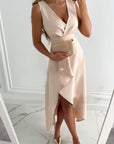 Elegantes Wickelmaxikleid mit asymmetrischem Saum 3