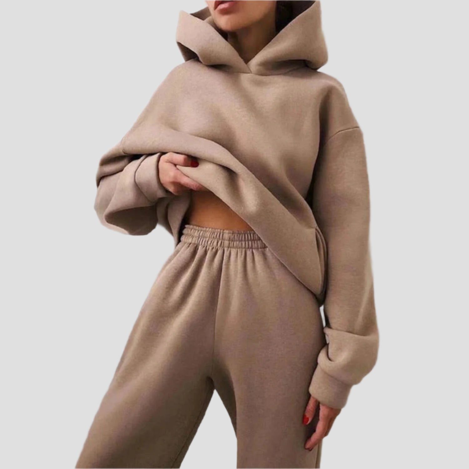 Elegantes Winterset mit Hoodie und Hose für stilvolle Gemütlichkeit 1