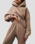 Elegantes Winterset mit Hoodie und Hose für stilvolle Gemütlichkeit 1