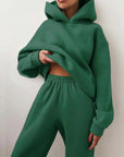 Elegantes Winterset mit Hoodie und Hose für stilvolle Gemütlichkeit 6