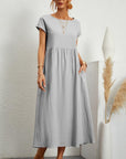 Fließendes Maxikleid für Damen aus leichtem Material – Elegantes Sommerkleid in Weiß für verschiedene Anlässe 2