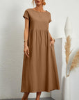 Fließendes Maxikleid für Damen aus leichtem Material – Elegantes Sommerkleid in Weiß für verschiedene Anlässe 9