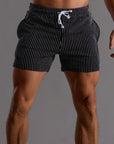 Gestreifte Sommer Shorts für Elegante Looks 11