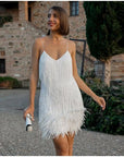 Glamouröses Cocktailkleid mit Pailletten und Federn – Perfekt für Hochzeiten und besondere Anlässe 4