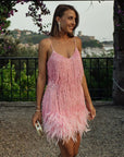Glamouröses Cocktailkleid mit Pailletten und Federn – Perfekt für Hochzeiten und besondere Anlässe 9