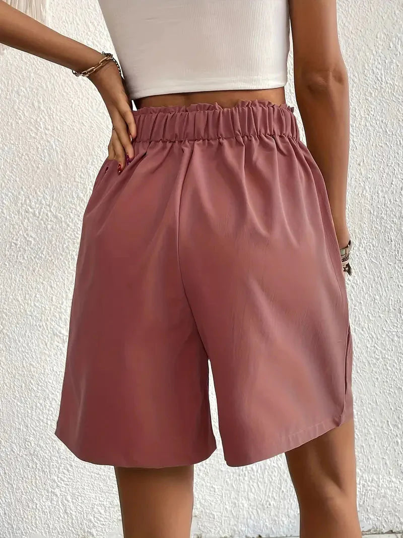 Hochtaillierte Shorts aus atmungsaktivem Material – Elegante Sommermode für Damen 8