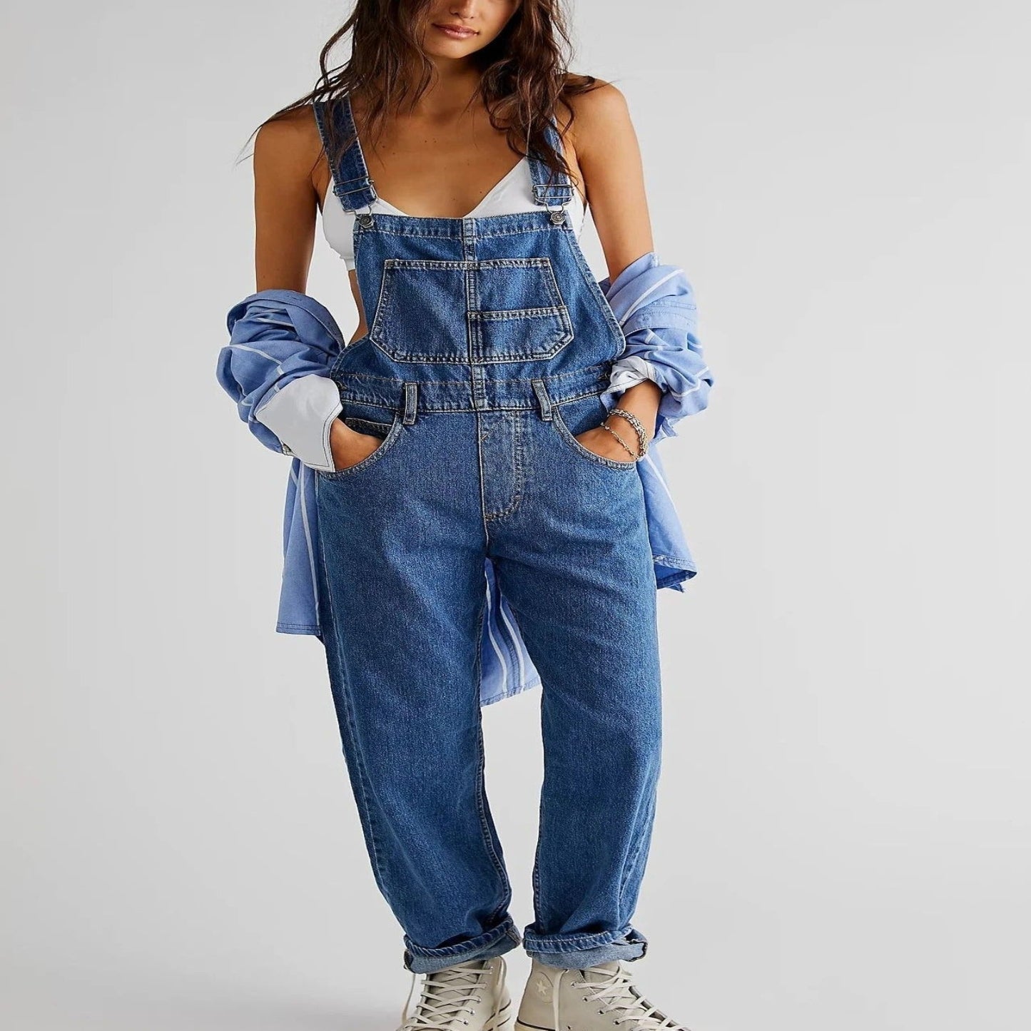Lässiger Denim Jumpsuit mit Verstellbaren Trägern – Entspannte Passform für Stilvolle Anlässe 4