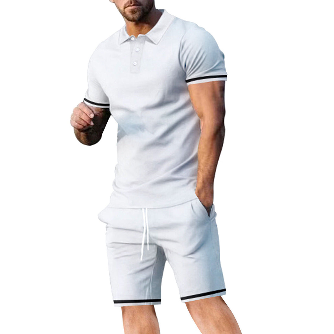Lässiges Sommer Outfit für Männer – Atmungsaktives Polo und Shorts in Trendfarben 10