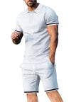 Lässiges Sommer Outfit für Männer – Atmungsaktives Polo und Shorts in Trendfarben 10