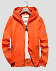 Leichter Windbreaker mit Kapuze für Abenteuer 0