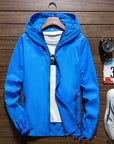 Leichter Windbreaker mit Kapuze für Abenteuer 2