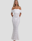 Elegantes Maxikleid aus Spitze mit Offenem Rücken und Bardot-Ausschnitt – Figurbetont und Fließend 1
