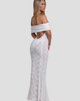 Elegantes Maxikleid aus Spitze mit Offenem Rücken und Bardot-Ausschnitt – Figurbetont und Fließend 4