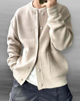 Moderne Strickjacke mit Bomberkragen für Stilbewusste 1