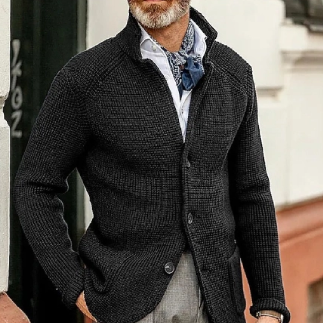 Moderne Strickjacke mit Knopfverschluss 1