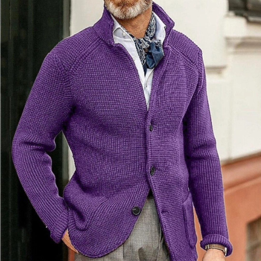 Moderne Strickjacke mit Knopfverschluss 5