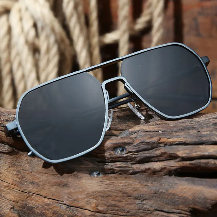 Retro Sonnenbrille mit UV400 Schutz 1