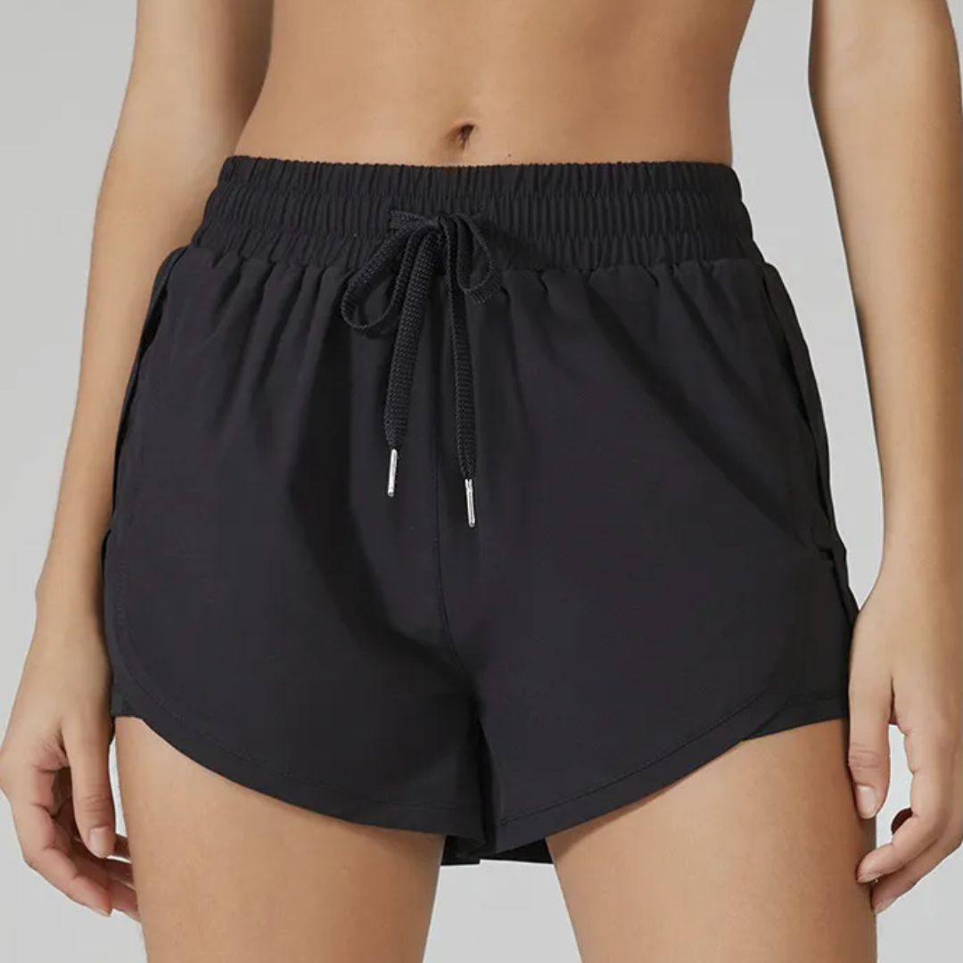 Sportliche Schwimmshorts mit praktischer Tasche 0