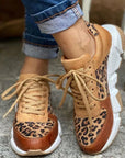 Sportliche Sneakers mit trendiger Luipaardprint 1