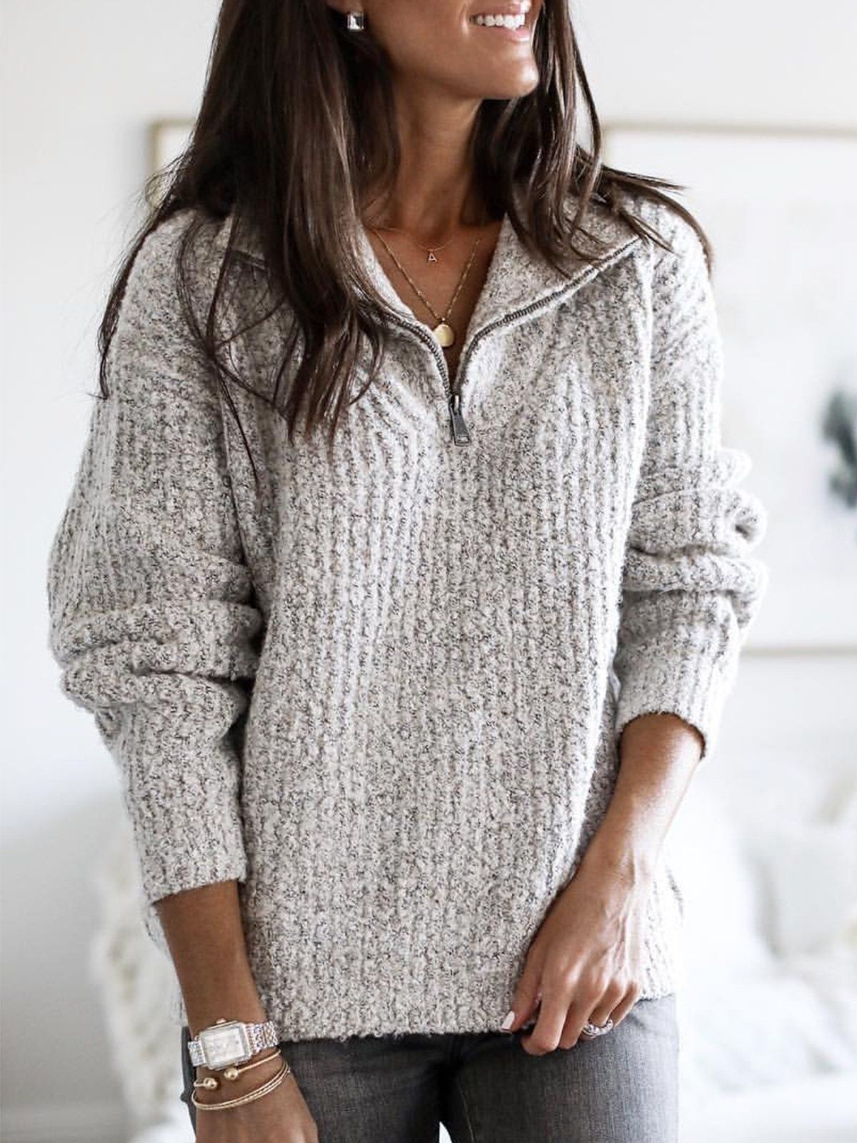 Strukturierter Strickpullover mit Stehkragen 0