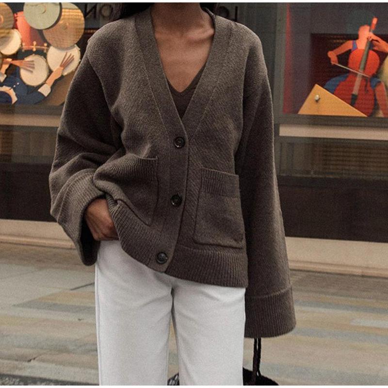 V-Ausschnitt Strickjacke mit Eleganter Struktur 0