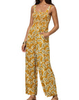 Verspielter Jumpsuit mit Blumenmuster für Sommernächte 3
