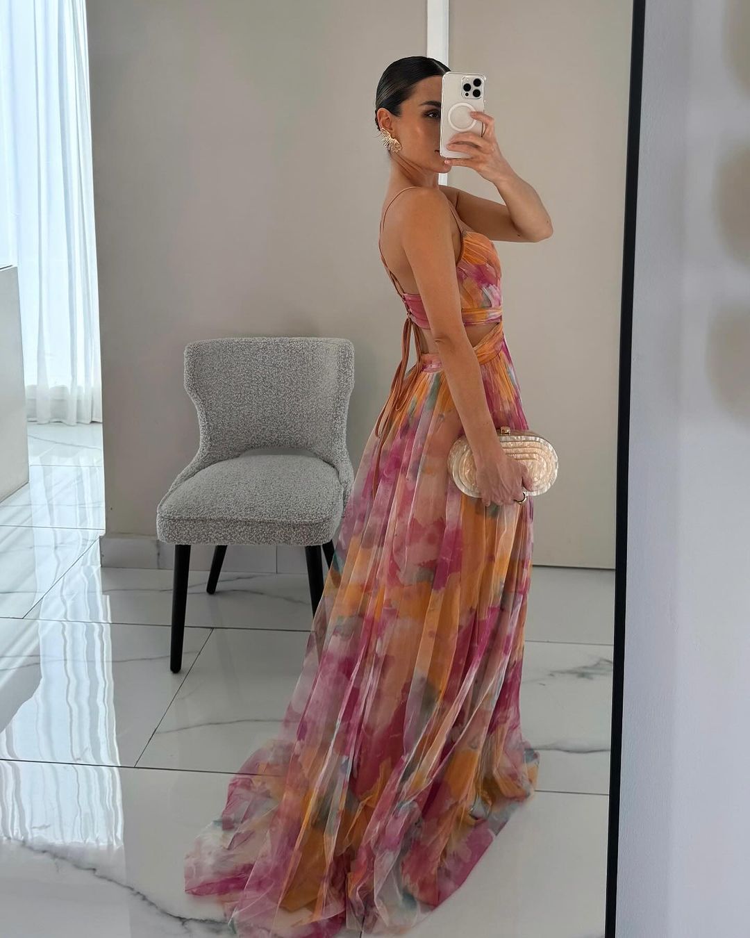 Wasserfarben Maxikleid mit Eleganter Kreuzträger-Optik 3