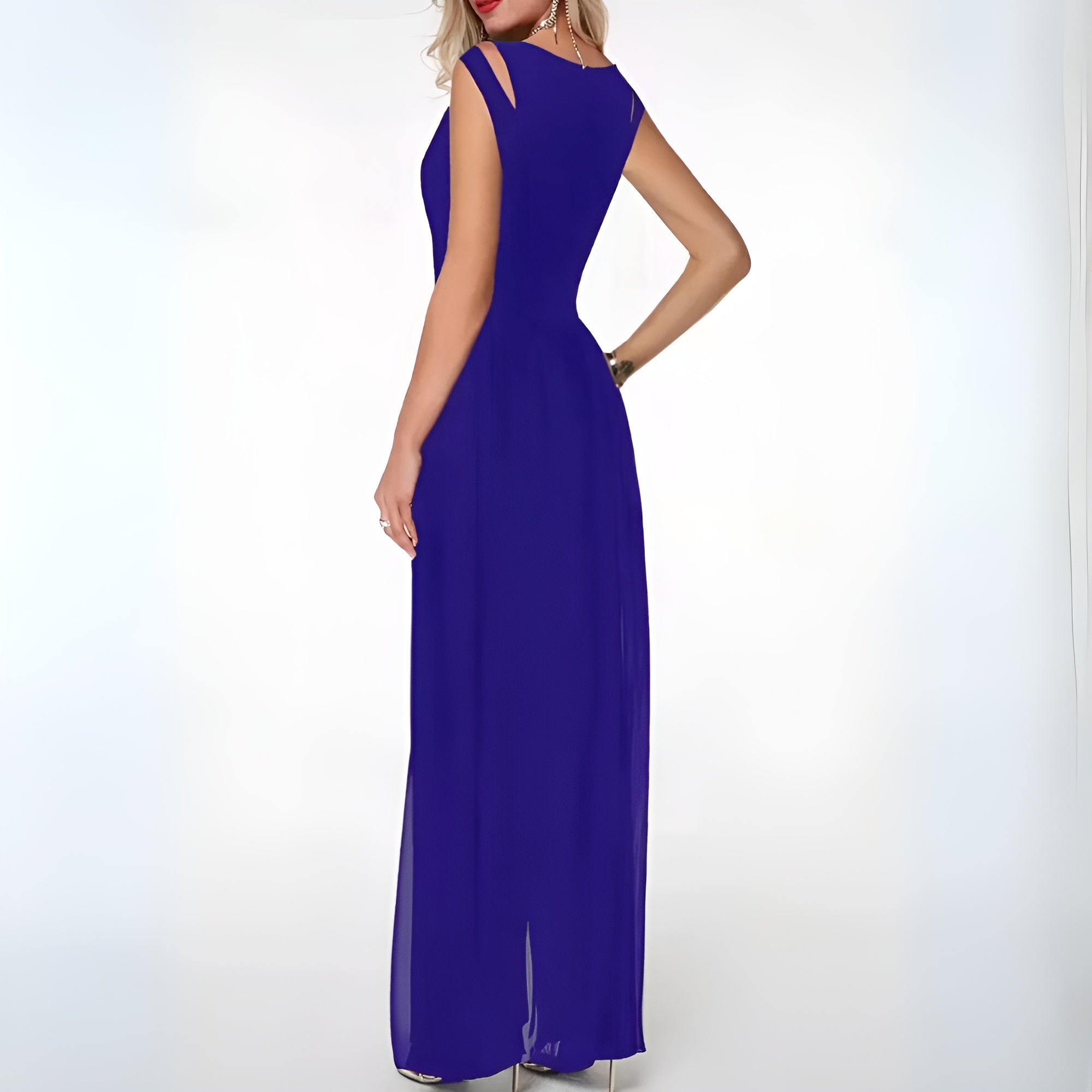 Eleganter Jumpsuit für Damen – Leichtes Material und Fließender Schnitt für Sommernächte 5