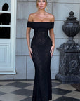 Elegantes Maxikleid aus Spitze mit Offenem Rücken und Bardot-Ausschnitt – Figurbetont und Fließend 14
