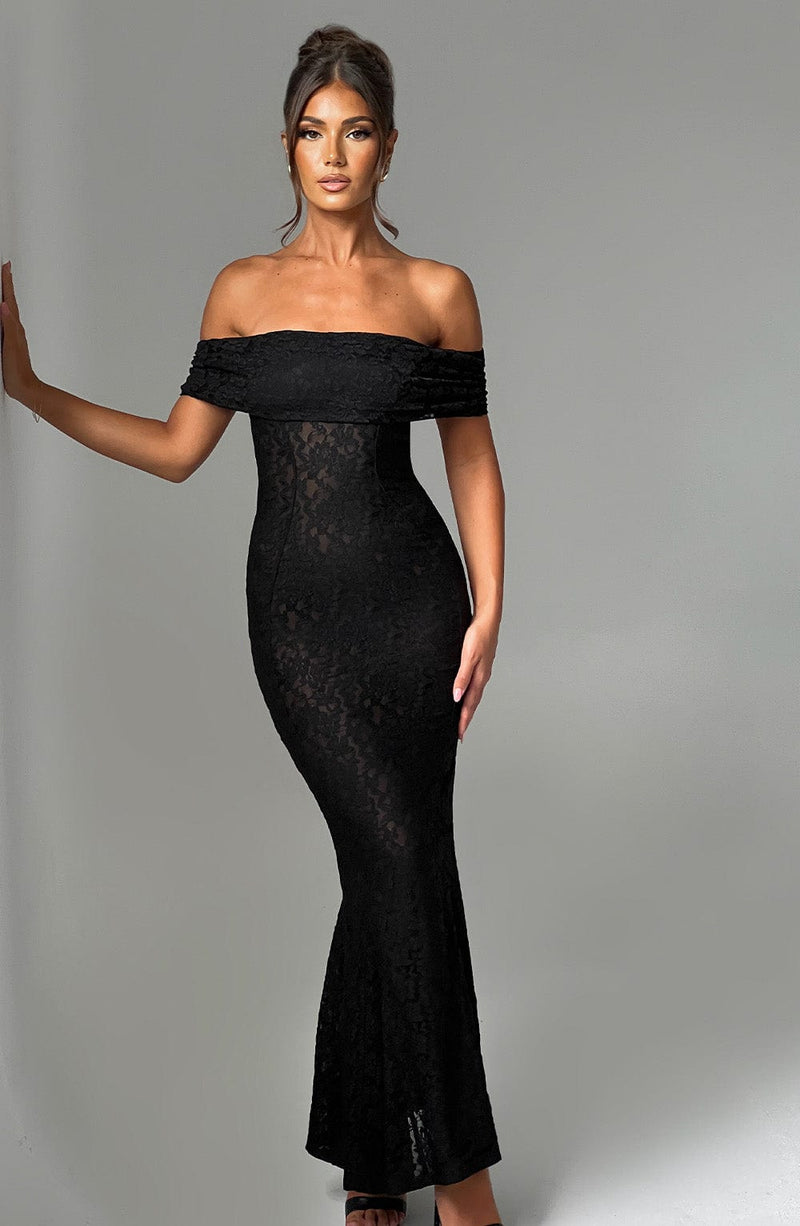 Elegantes Maxikleid aus Spitze mit Offenem Rücken und Bardot-Ausschnitt