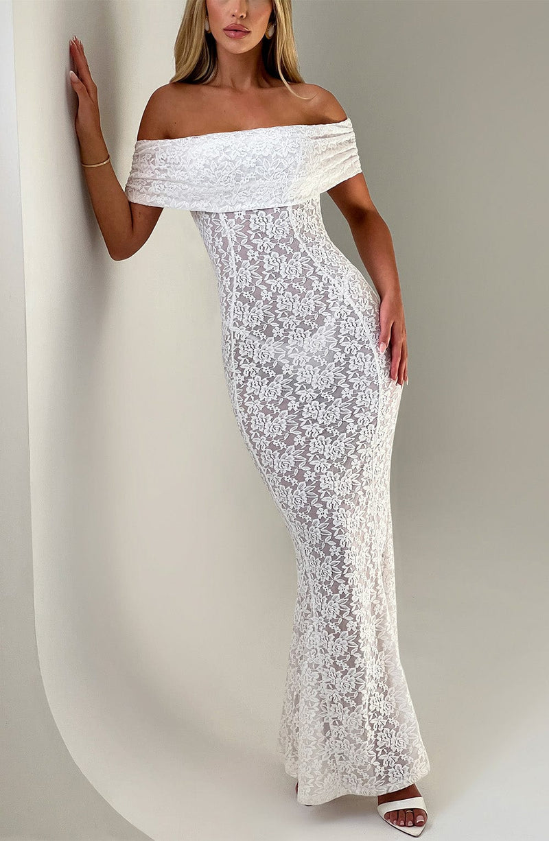 Elegantes Maxikleid aus Spitze mit Offenem Rücken und Bardot-Ausschnitt